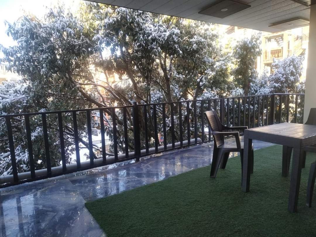 Oak Wood Homestay Banikhet ดัลเฮาซี ภายนอก รูปภาพ